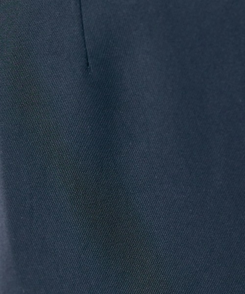 marun（マルン）の「＜大きいサイズ＞異素材フリル裾パール調テーパードパンツ　marun（その他パンツ・レディース・ピンク/ブラック・L/LL/3L/4L/5L）」の17枚目の写真