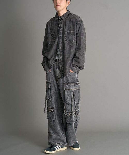 CRAFT STANDARD BOUTIQUE(クラフトスタンダードブティック)の「デニムテクノカーゴパンツ(デニムパンツ・メンズ・インディゴブルー/ブラック・L/M/XL)」の8枚目の写真