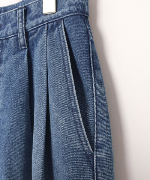 ANME（アンメ）の「【新色追加】ルーズデニムタックワイドパンツ（デニムパンツ・レディース・ブルー/オフホワイト/ブラック/ベージュ/ブラウン・XXL/XL/L/M）」の22枚目の写真