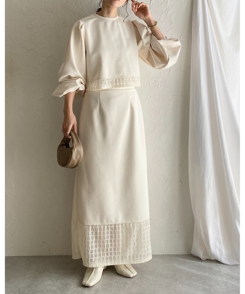 She's Closet（シーズクローゼット）の「ボリュームスリーブ長袖ショート丈シアーレースドッキングカットソーブラウス（シャツ/ブラウス・レディース・ブラック/アイボリー/オフホワイト/グリーン・FREE）」の12枚目の写真