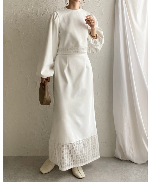 She's Closet（シーズクローゼット）の「ボリュームスリーブ長袖ショート丈シアーレースドッキングカットソーブラウス（シャツ/ブラウス・レディース・ブラック/アイボリー/オフホワイト/グリーン・FREE）」の13枚目の写真