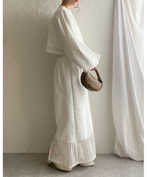 She's Closet（シーズクローゼット）の「ボリュームスリーブ長袖ショート丈シアーレースドッキングカットソーブラウス（シャツ/ブラウス・レディース・ブラック/アイボリー/オフホワイト/グリーン・FREE）」の14枚目の写真
