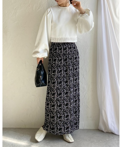 She's Closet（シーズクローゼット）の「ボリュームスリーブ長袖ショート丈シアーレースドッキングカットソーブラウス（シャツ/ブラウス・レディース・ブラック/アイボリー/オフホワイト/グリーン・FREE）」の19枚目の写真