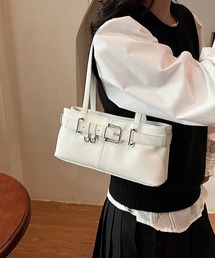 ベルトアクセント フェイクレザー ショルダーバッグ