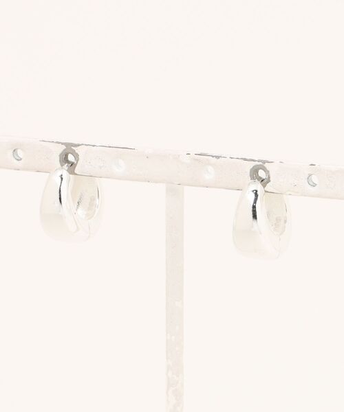 LUGG NAGG（ラグナグ）の「【LUGG NAGG】ドロップフープピアス（ピアス（両耳用）・レディース・ゴールド/シルバー・FREE）」の9枚目の写真