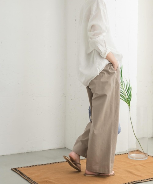 URBAN RESEARCH DOORS（アーバンリサーチドアーズ）の「『再入荷』レーヨンコットンイージーパンツ（その他パンツ・レディース・ネイビー/ベージュ系その他/ブラック・SMALL/MEDIUM）」の11枚目の写真