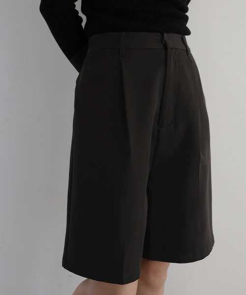 タックハーフパンツ（その他パンツ）｜hellam（へラム）のファッション