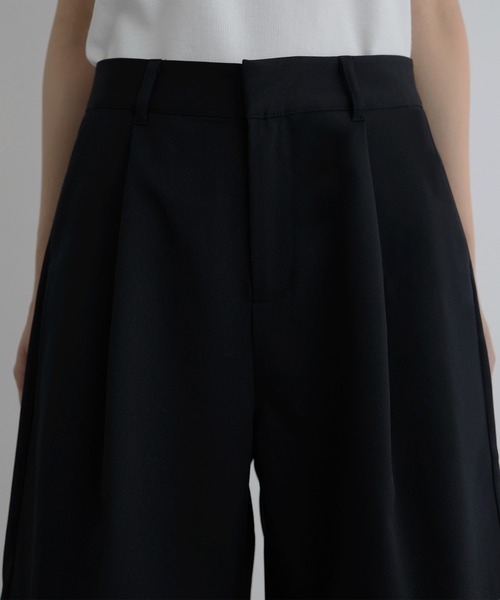 hellam（へラム）の「タックハーフパンツ（その他パンツ・レディース・ブラック/ベージュ/グレー・FREE）」の15枚目の写真