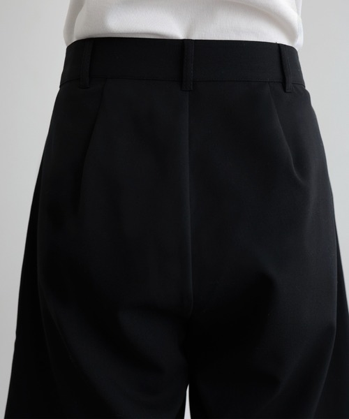 hellam（へラム）の「タックハーフパンツ（その他パンツ・レディース・ブラック/ベージュ/グレー・FREE）」の16枚目の写真