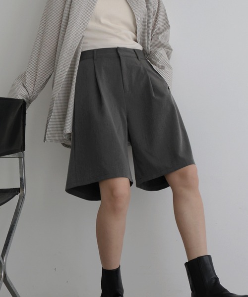 タックハーフパンツ（その他パンツ）｜hellam（へラム）のファッション