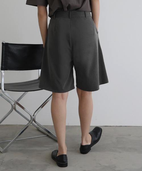 タックハーフパンツ（その他パンツ）｜hellam（へラム）の