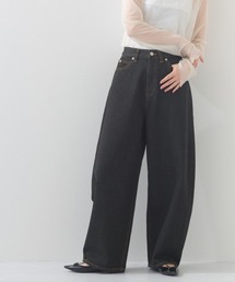 コクーンデニムパンツ