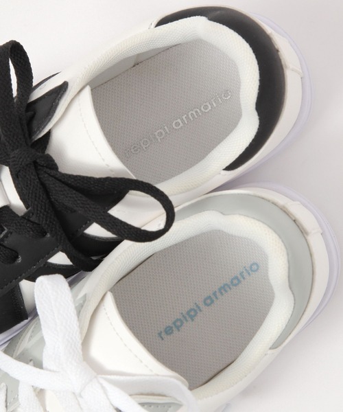 repipi armario（レピピ アルマリオ）の「【晴雨兼用】ハレアメデイリースニーカー（スニーカー・キッズ・グレー/ブラック・LARGE/MEDIUM/SMALL）」の13枚目の写真