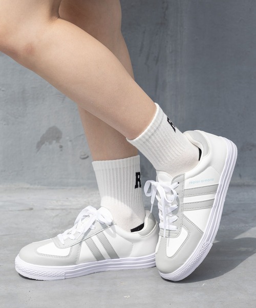 repipi armario（レピピ アルマリオ）の「【晴雨兼用】ハレアメデイリースニーカー（スニーカー・キッズ・グレー/ブラック・LARGE/MEDIUM/SMALL）」の17枚目の写真