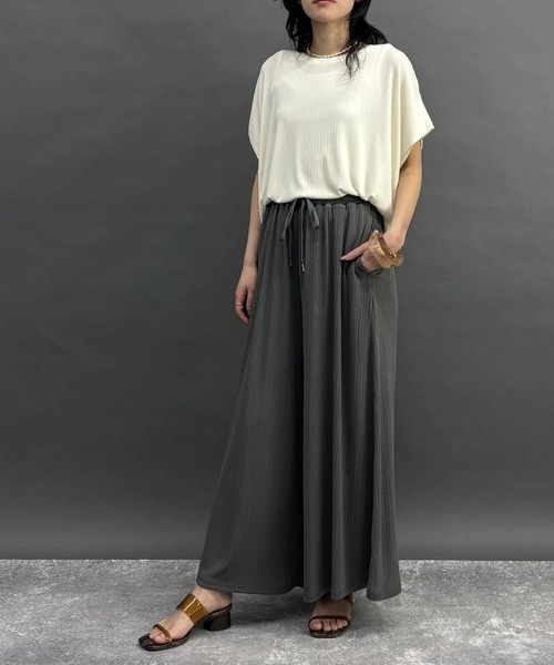 NICOLE white（ニコルホワイト）の「ランダムリブプルオーバー（Tシャツ/カットソー・レディース・オフホワイト/ブラック/サックスブルー/カーキ/グリーン/ボルドー・FREE）」の8枚目の写真