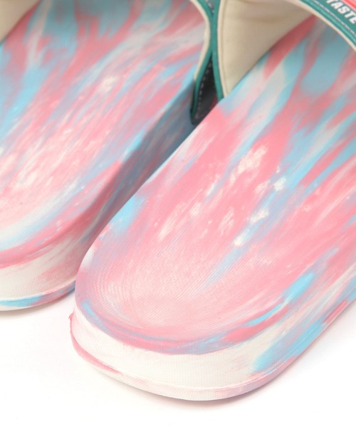 niko and...（ニコアンド）の「【FIZZ&RICH PARLOR】シャワーサンダル（サンダル・レディース・オレンジ/ピンク・MEDIUM）」の16枚目の写真