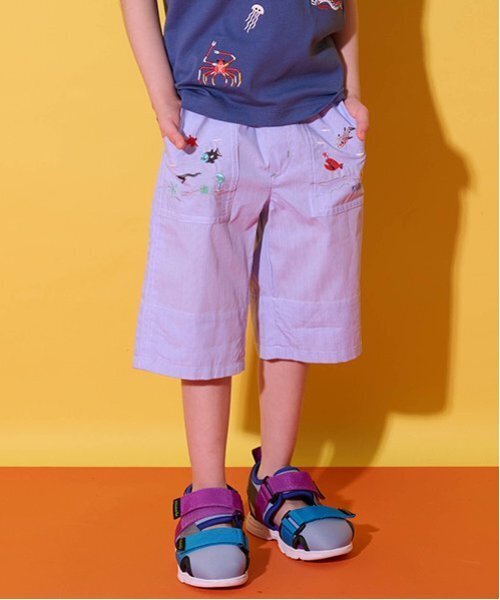 kladskap(クレードスコープ)の「海のいきもの刺しゅう5分丈パンツ(その他パンツ・キッズ・ブルー/ベージュ・110cm/100cm/90cm/80cm/120cm/130cm)」の2枚目の写真