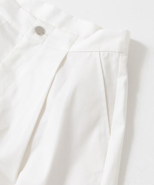 URBAN RESEARCH ROSSO WOMEN（アーバンリサーチ　ロッソ）の「コットンワイドパンツ（その他パンツ・レディース・ホワイト/ベージュ・38/36）」の17枚目の写真