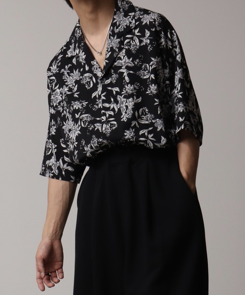 【即日発送】PRADA 総柄半袖オープンカラーシャツ　Mサイズ PRADA Re-Nylon 半袖シャツ PRADA プラダ Re-Nylon 半袖シャツ (PRADA