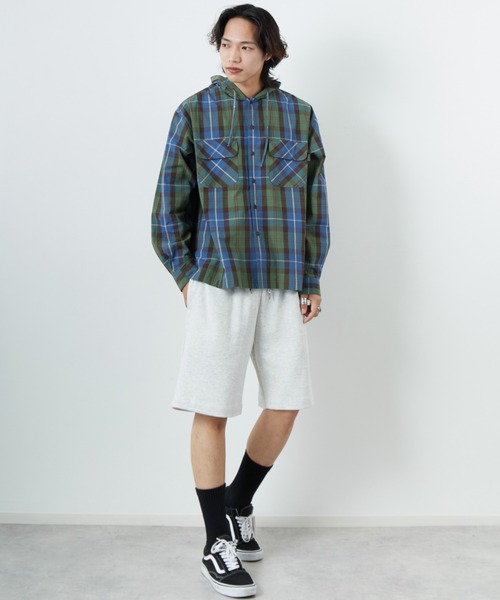 UNIVERSAL OVERALL（ユニバーサルオーバーオール）の「[UNIVERSAL OVERALL/ユニバーサルオーバーオール] 別注 ワンポイントロゴ ポンチショートパンツ（その他パンツ・メンズ・ブラック/チャコールグレー/ライトグレー・M/L）」の15枚目の写真