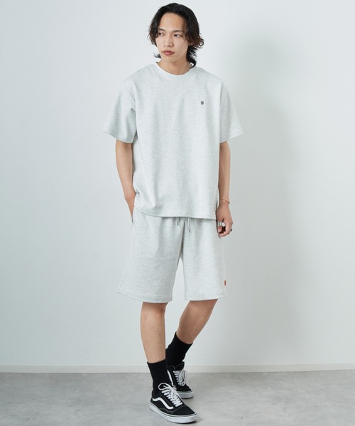 UNIVERSAL OVERALL（ユニバーサルオーバーオール）の「[UNIVERSAL OVERALL/ユニバーサルオーバーオール] 別注 ワンポイントロゴ ポンチショートパンツ（その他パンツ・メンズ・ブラック/チャコールグレー/ライトグレー・M/L）」の16枚目の写真