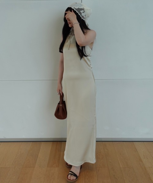 SENEE サテンキャミワンピース アイボリー satin cami onepiece (サテンキャミワンピース)（ワンピース）｜SENEE