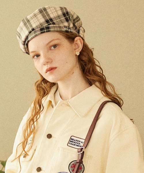 MILKFED.（ミルクフェド）の「LOGO PLAID BERET（ハンチング/ベレー帽・レディース・ホワイト/ベージュ/イエロー・ONE SIZE）」の2枚目の写真