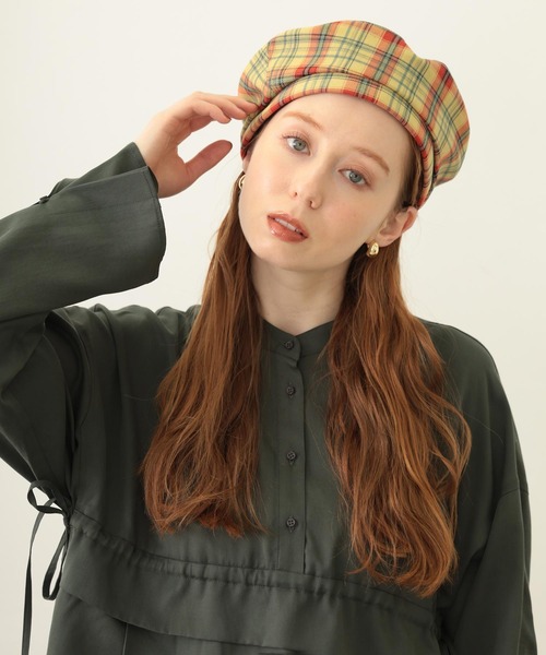 MILKFED.（ミルクフェド）の「LOGO PLAID BERET（ハンチング/ベレー帽・レディース・ホワイト/ベージュ/イエロー・ONE SIZE）」の15枚目の写真
