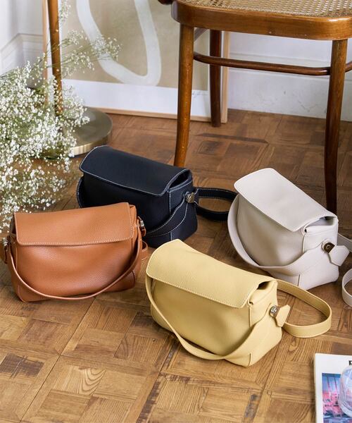 即日発送【美品】ビジュー付き　ショルダーバッグ　グレー スマホショルダーミニウォレットバッグ（ショルダーバッグ