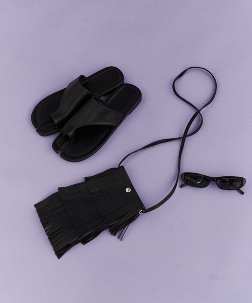 Solace（ソレイス）の「足袋トングサンダル（サンダル・レディース・シルバー/ブラック・S/M/L）」の22枚目の写真