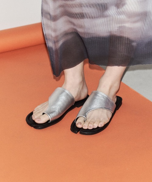 Solace（ソレイス）の「足袋トングサンダル（サンダル・レディース・シルバー/ブラック・S/M/L）」の13枚目の写真