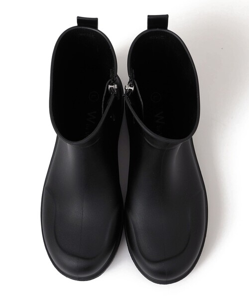 Wpc.(ダブリュピーシー)の「Wpc.: トラック ソール レイン ブーツ(レインシューズ・レディース・オフホワイト/ブラック・SMALL/MEDIUM)」の6枚目の写真