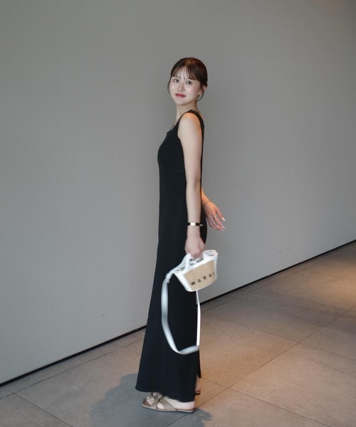 model：H165 着用サイズ：MT