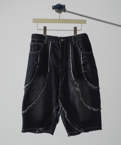 Revo.（レボ）の「【選べる2デザイン】9.5oz デニム バイアス＆トライバル フリンジデザイン 5ポケット ワイド ショーツ/ハーフパンツ（デニムパンツ・メンズ・ブラック系1/ネイビー系1/ブラック系/ネイビー系・M/L）」の2枚目の写真