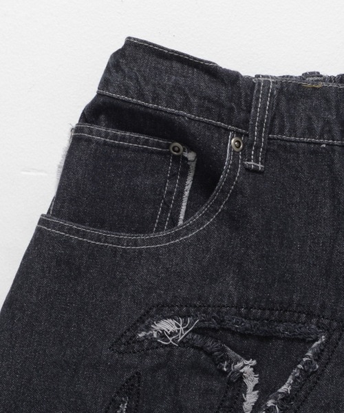 Revo.（レボ）の「【選べる2デザイン】9.5oz デニム バイアス＆トライバル フリンジデザイン 5ポケット ワイド ショーツ/ハーフパンツ（デニムパンツ・メンズ・ブラック系1/ネイビー系1/ブラック系/ネイビー系・M/L）」の15枚目の写真