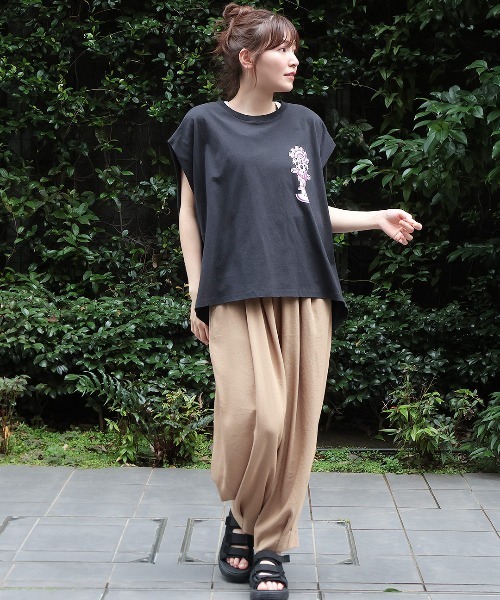 チチカカ(チチカカ)の「トゥーミプリントプルオーバー(Tシャツ/カットソー・レディース・レッド/ホワイト/ブラック・FREE)」の6枚目の写真