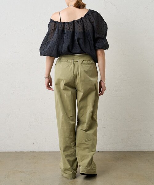 SHENERY（シーナリー）の「《旬のコーデに》ミリタリーパンツ（その他パンツ・レディース・ボルドー/カーキ・38/36）」の8枚目の写真