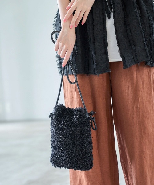 studio CLIP（スタディオクリップ）の「ファンシーヤーンお散歩ショルダー（ショルダーバッグ・レディース・ピンク/グリーン/オフホワイト/ブラック・FREE）」の5枚目の写真