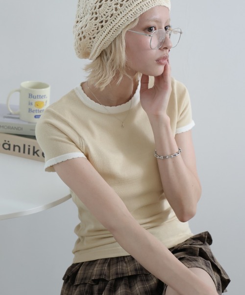 Girly Doll(ガーリードール)の「バイカラースカラップ半袖ニット(ニット/セーター・レディース・ベージュ/モカ・S/M/L/XL)」の12枚目の写真