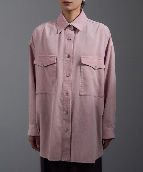 SALON adam et rope'（サロン アダム エ ロペ）の「フェードコーデュロイオーバーシャツ / セットアップ対応（シャツ/ブラウス・レディース・ピンク/ブラウン/チャコールグレー・FREE）」の17枚目の写真