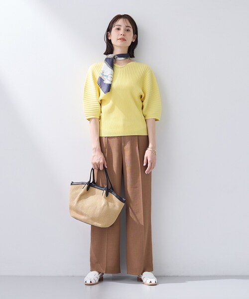 INDIVI（インディヴィ）の「【二の腕カバー／スタイルアップ】ドライタッチストレッチニット（Tシャツ/カットソー・レディース・ブラック/チャコールグレー/ホワイト/イエロー・05/13/15 /38）」の20枚目の写真