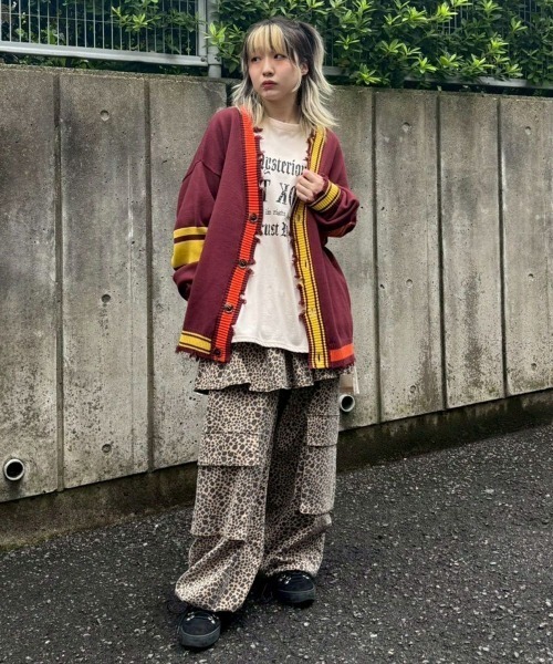 Candy Stripper(キャンディストリッパー)の「LEOPARD SKIRT パンツ(その他パンツ・レディース・ベージュ/ピンク・FREE)」の17枚目の写真