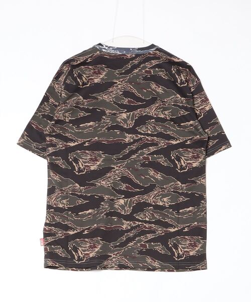 DIESEL(ディーゼル)の「メンズ Tシャツ T-BOXT-T22(Tシャツ/カットソー・メンズ・カモフラージュ・MEDIUM/LARGE/SMALL/X-LARGE/X-SMALL/XX-LARGE/XXX-LARGE)」の7枚目の写真