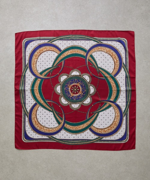 COLONY 2139(コロニートゥーワンスリーナイン)の「サークル大判スカーフ 90×90(バンダナ/スカーフ・レディース・レッド/ベージュ/ネイビー・FREE)」の13枚目の写真