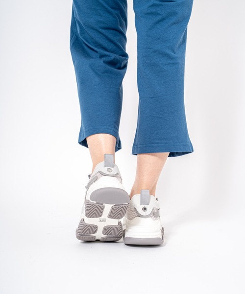 STEVE MADDEN(スティーブマデン)の「【STEVE MADDEN/スティーブマデン】ボリュームソール スニーカー POSSESSION(スニーカー・レディース・ホワイト/ブラック/ブラック×ホワイト/グレー/ホワイト×ホワイト・7.5/7/6.5/8.5/8)」の20枚目の写真