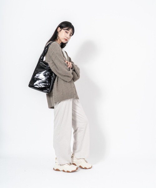 STEVE MADDEN（スティーブマデン）の「【STEVE MADDEN/スティーブマデン】ボリュームソール スニーカー POSSESSION（スニーカー・レディース・ホワイト/ブラック/ブラック×ホワイト/グレー/ホワイト×ホワイト・7.5/7/6.5/8.5/8）」の16枚目の写真