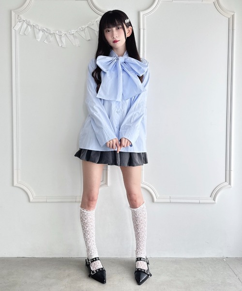 Loueme(ルエム)の「ボリュームリボンボウタイブラウス(シャツ/ブラウス・レディース・ホワイト/ブラック/ライトブルー・FREE)」の10枚目の写真