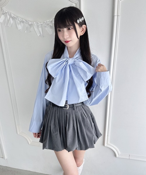 Loueme(ルエム)の「ボリュームリボンボウタイブラウス(シャツ/ブラウス・レディース・ホワイト/ブラック/ライトブルー・FREE)」の6枚目の写真