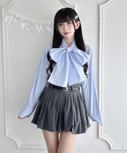 Loueme(ルエム)の「ボリュームリボンボウタイブラウス(シャツ/ブラウス・レディース・ホワイト/ブラック/ライトブルー・FREE)」の8枚目の写真