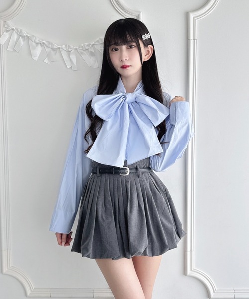 Loueme(ルエム)の「ボリュームリボンボウタイブラウス(シャツ/ブラウス・レディース・ホワイト/ブラック/ライトブルー・FREE)」の7枚目の写真